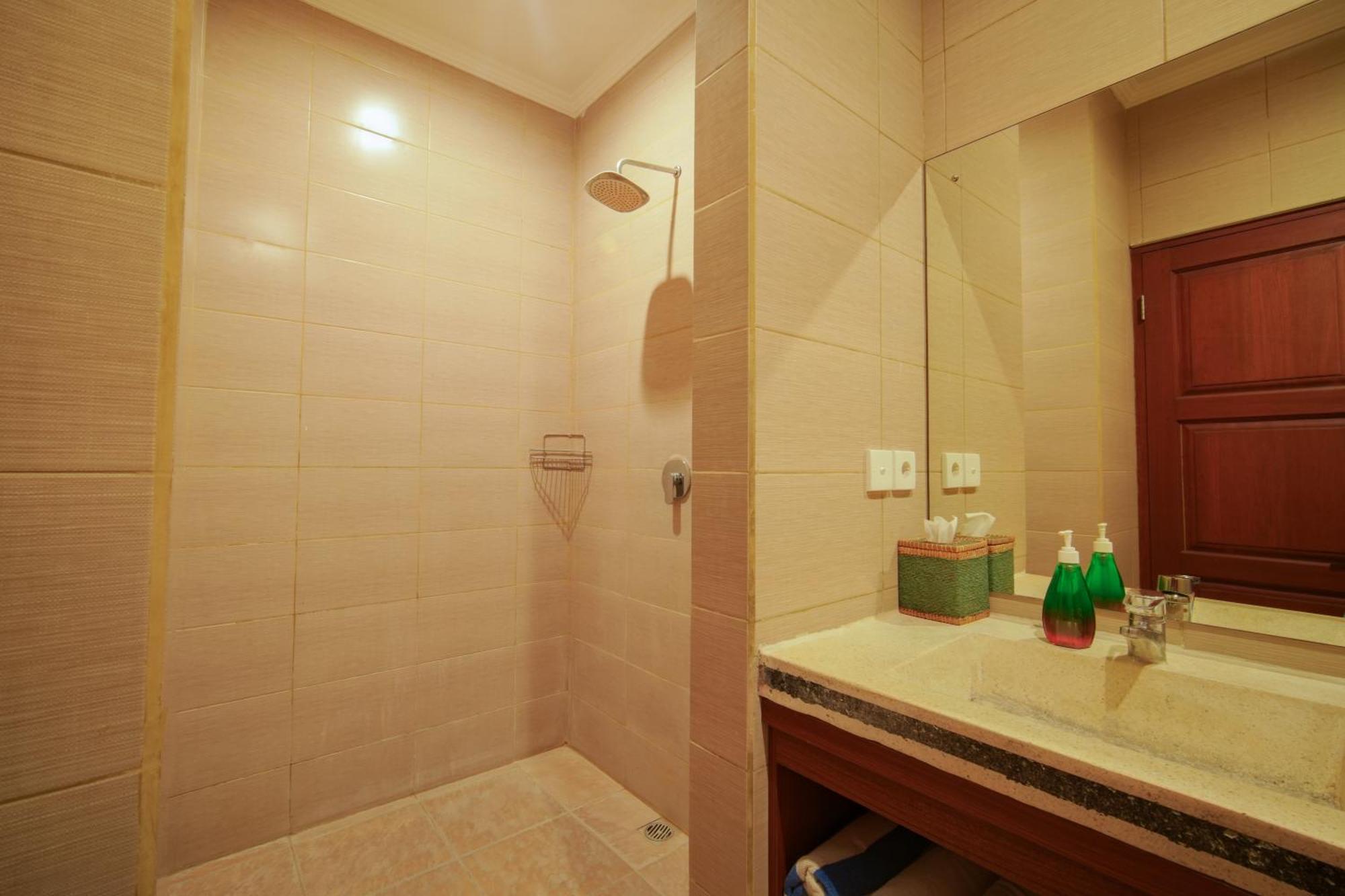 Canggu Bagus Guest House Esterno foto